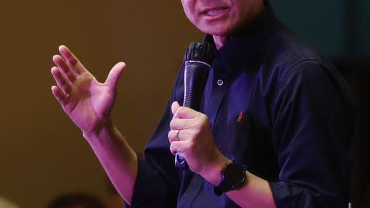 Mengulas Makna Manifesto Ganjar Ajak Para Capres Adu Gagasan, Cegah Politik Identitas?