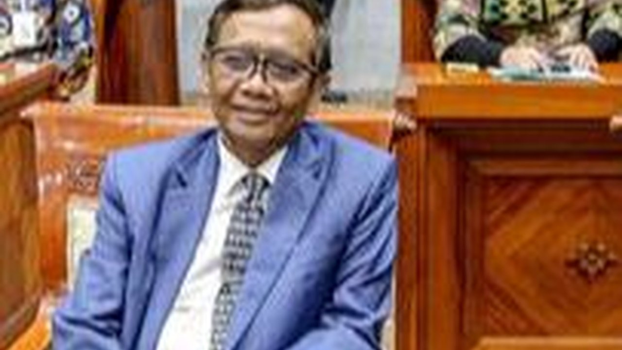 Hadiri Jalan Sehat KAHMI, Mahfud Didoakan Maju di Pilpres