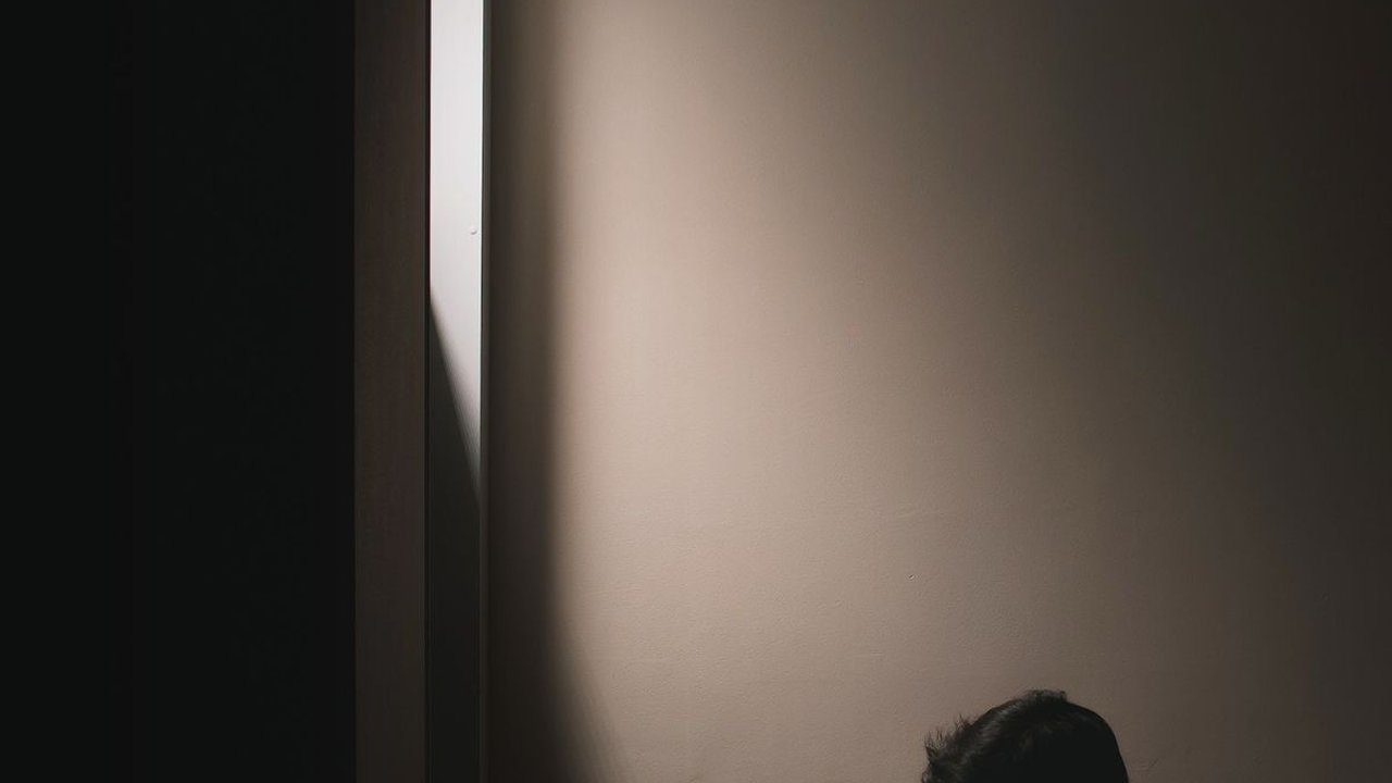 Contoh Bahasa Sansekerta Indah, Penuh Makna