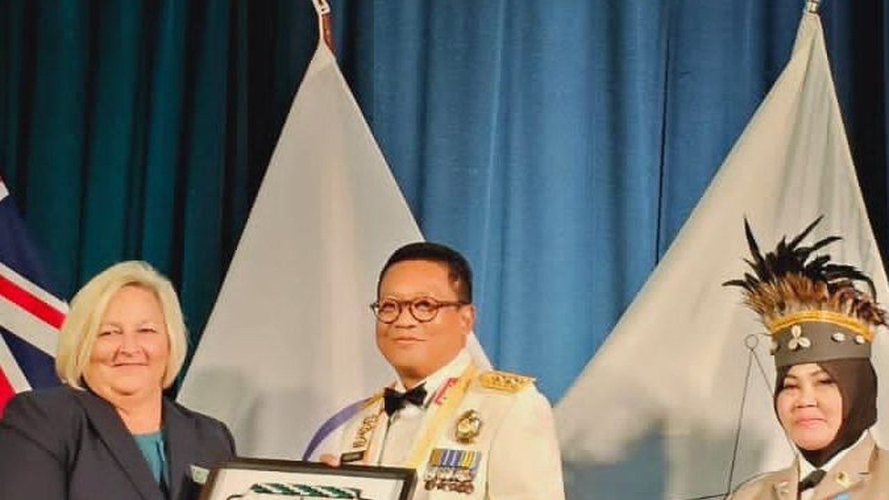 Kapolri Raih Penghargaan dari Asosiasi Polwan Dunia, Komitmen Penyetaraan Gender Diakui Dunia