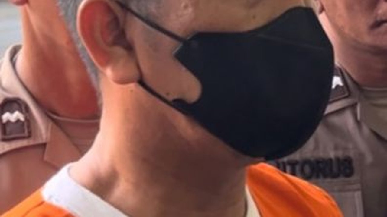 AKBP Achiruddin Dituntut 6 Tahun Penjara atas Kasus Penimbunan Solar Ilegal