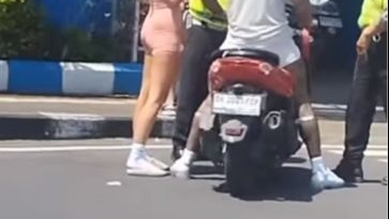 Bule Songong di Bali Kembali Berulah, Ditegur Langgar Lalu Lintas Malah Melawan Polisi