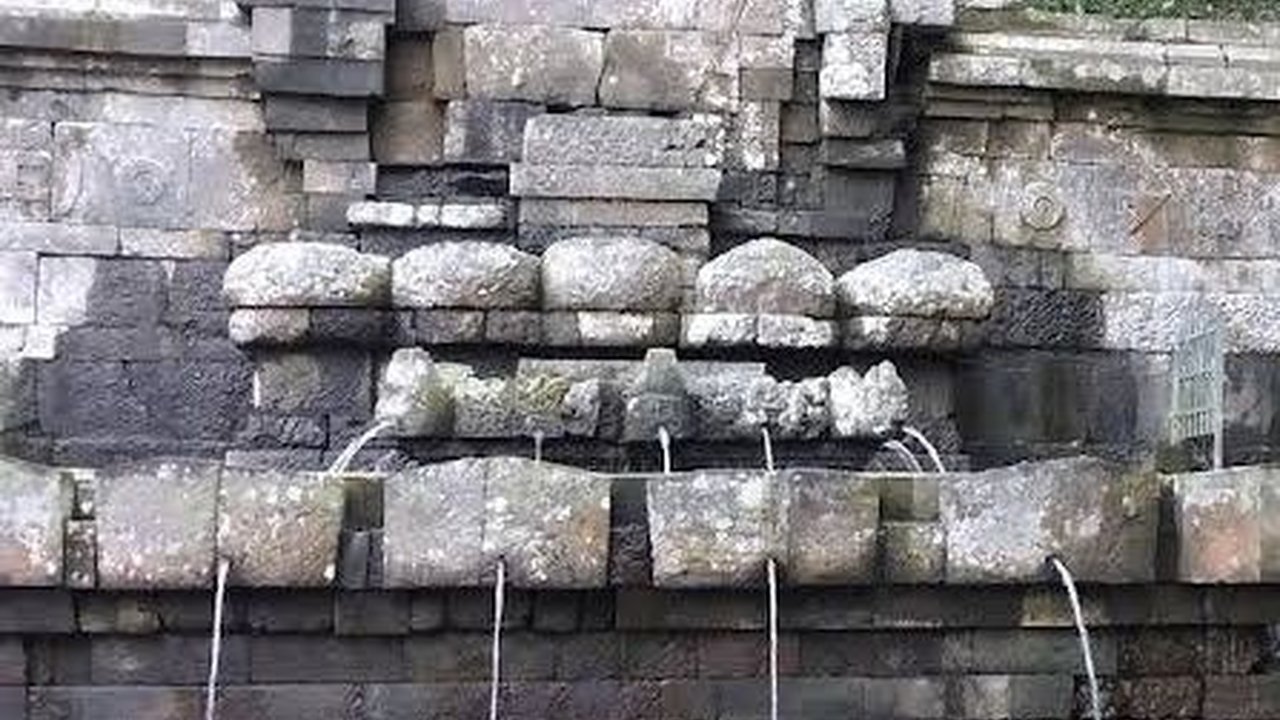 Air Tersejuk Kedua di Dunia Setelah Zamzam, Ini 4 Fakta Unik Petirtaan Jolotundo Mojokerto