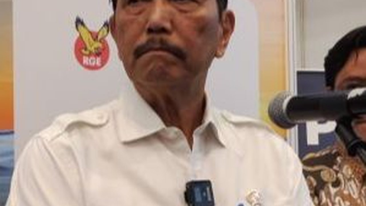 Menko Luhut Akui Pendekatan Pemerintah Atasi Konflik Rempang Kurang Pas
