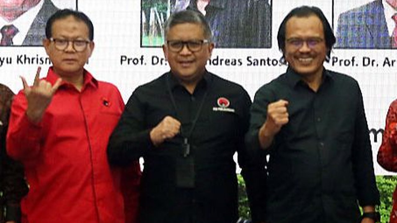 Hasto Ungkap Kejutan di Rakernas IV PDIP, Cawapres Ganjar Diumumkan?