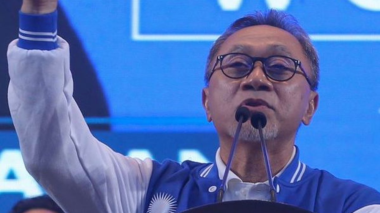Cak Imin Nyebrang Koalisi, Zulhas: Belok Nggak Kasih Sein