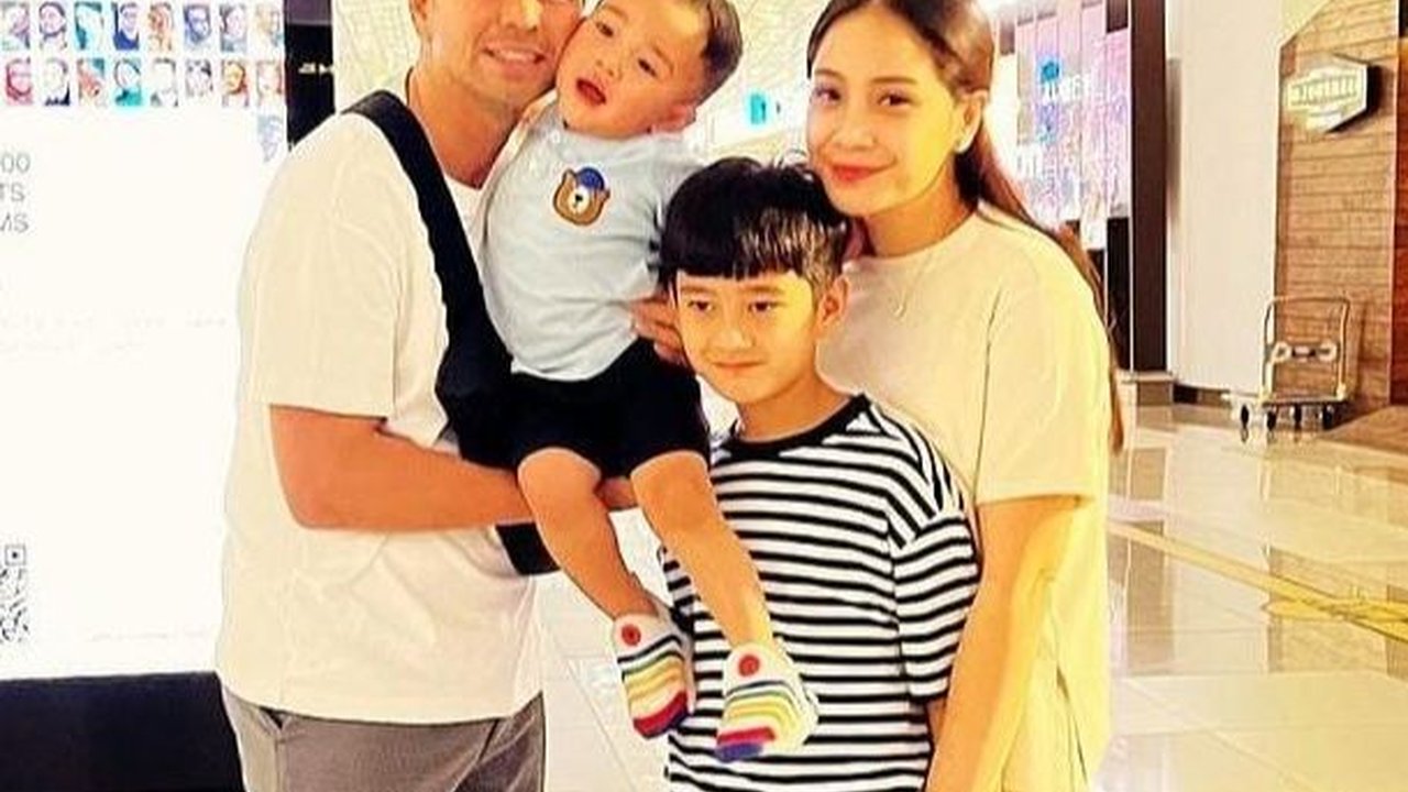Potret Kamar Hotel Mewah Tempat Menginap Raffi Ahmad dan Nagita Slavina di Madrid, Ada Bathtub di Samping Ranjang