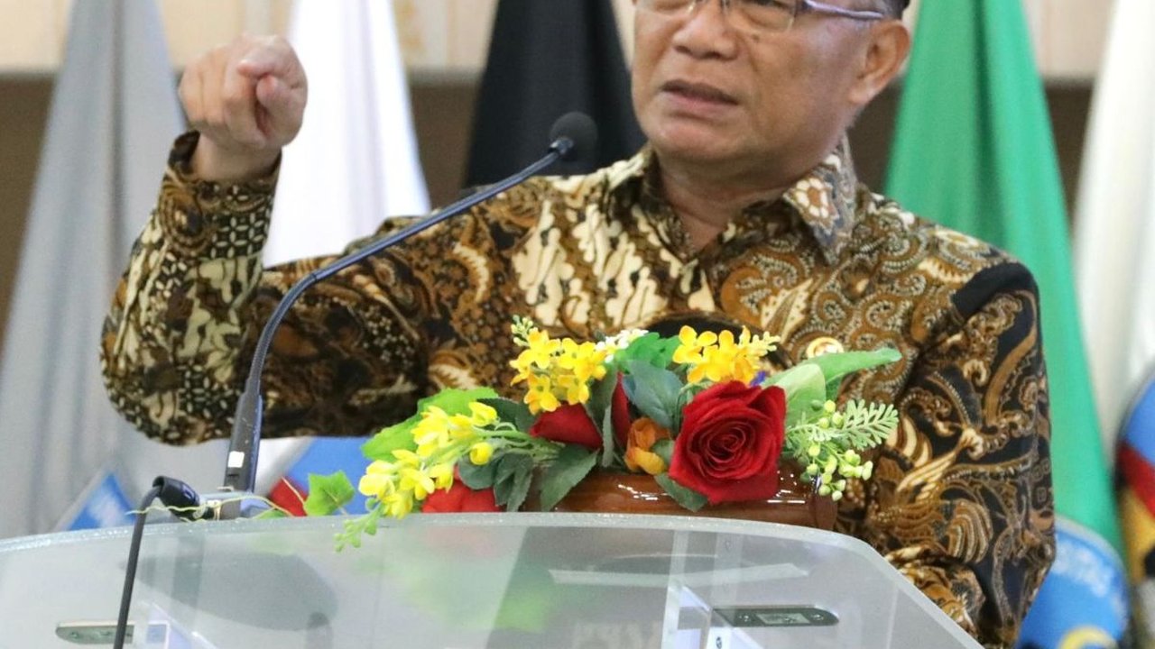 Menko PMK Pesan ke Mahasiswa: Sekarang Niatnya Bukan Cari Kerja, Tapi Ciptakan Lapangan Kerja