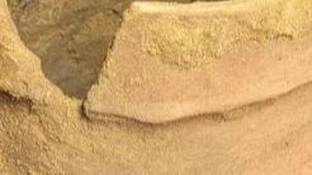 Guci Berusia 4.000 Tahun Ini Masih Utuh, Ditemukan di Desa Bawah Tanah dari Zaman Perunggu