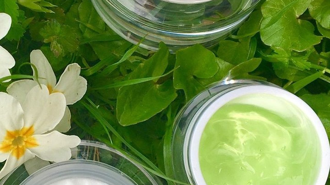 Retinol Tidak Boleh Dicampur dengan Vitamin C, Ketahui Kandungan Skincare Lain yang Tak Boleh Dicampur