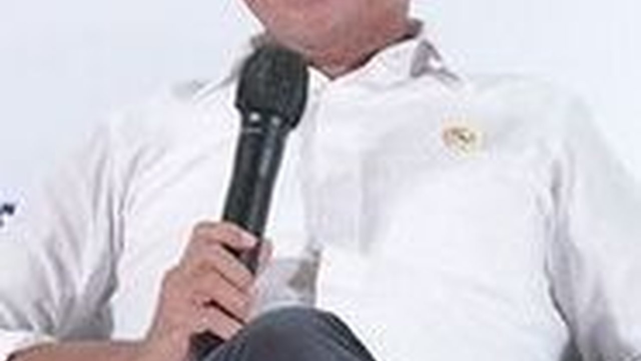 Bahlil Pastikan Tidak Ada Warga Rempang yang Direlokasi ke Pulau Galang