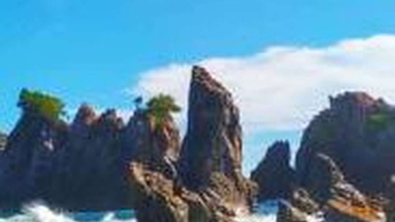 Menyambangi Pantai Gigi Hiu, Wisata Hidden Gem Lampung yang Unik