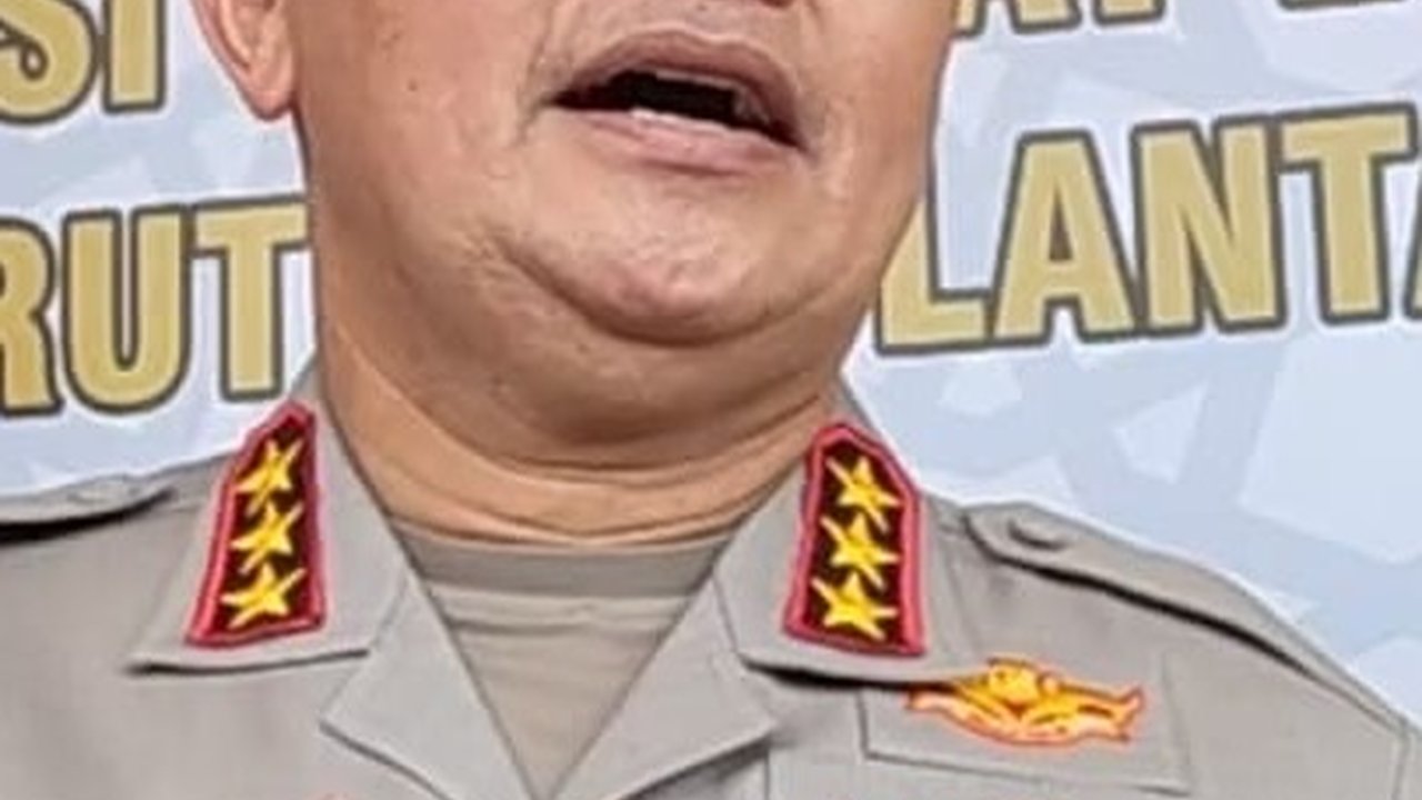 Jenderal Bintang Tiga Kagum ke Polwan Tangguh Tapi Tetap Cantik: Skincare-an Jangan-Jangan