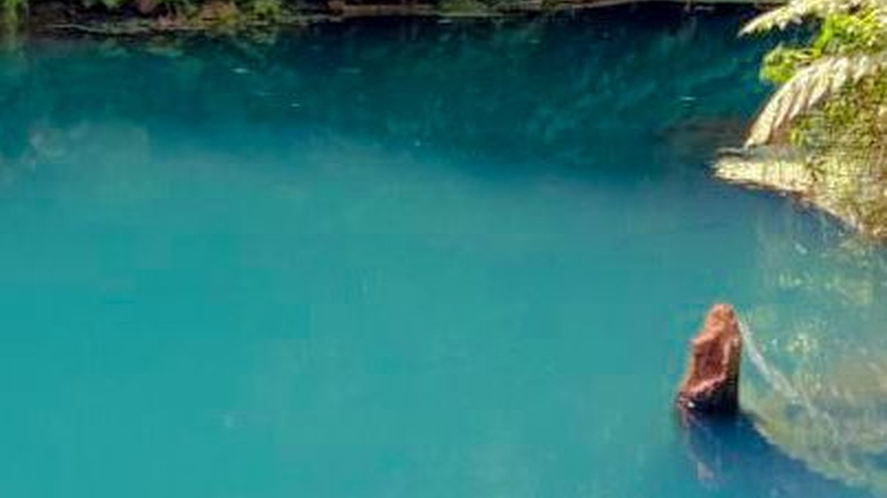 Mengunjungi Danau Biru, Permata Tersembunyi di Balik Pesona Pulau Lombok