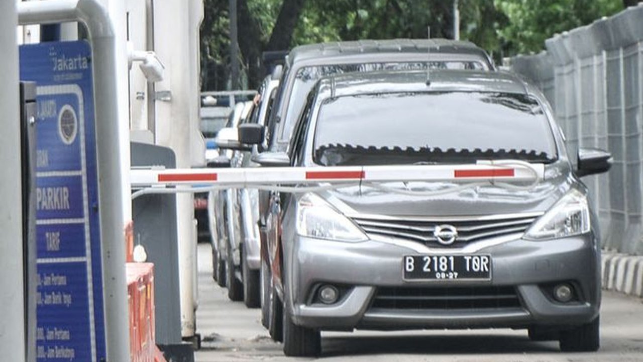 Mulai 1 Oktober 2023,  Tarif Parkir di Jakarta Rp7.500 Per Jam