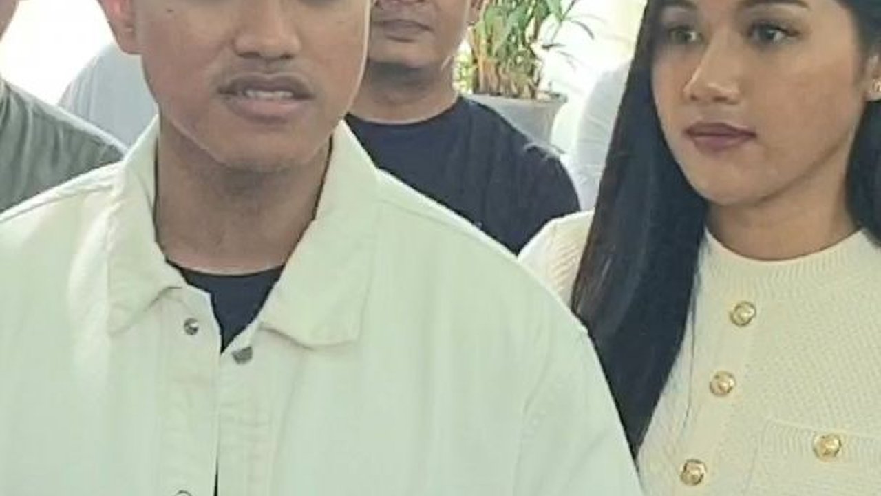Ragam Reaksi Bacapres Anies Baswedan & Ganjar Pranowo Tanggapi Kaesang Gabung PSI