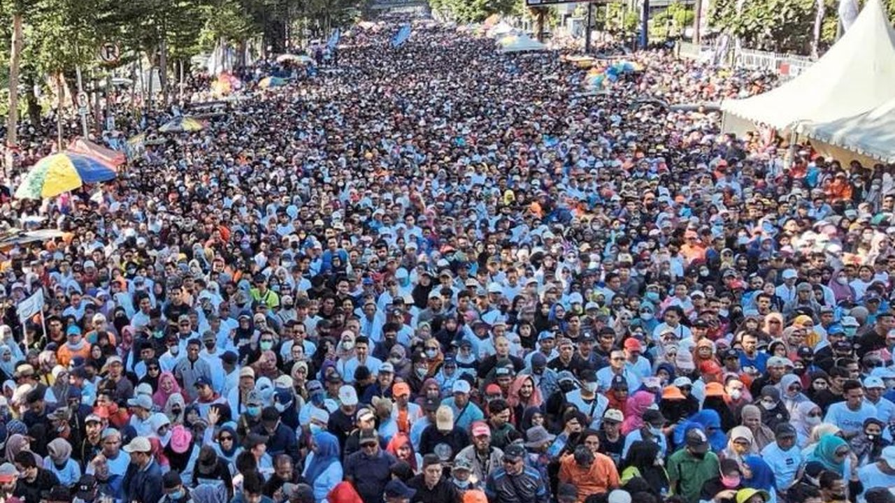 Penampakan Warga di Makassar Sambut Anies dan Cak Imin: Diklaim 1 Juta Orang yang Hadir