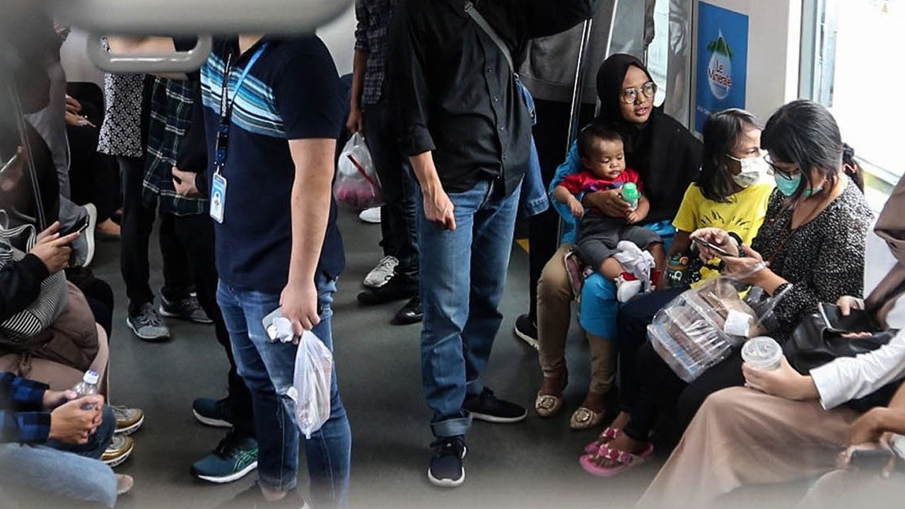 Pemprov DKI Jawab Kabar Tarif Transjakarta Disesuaikan Status Ekonomi Penumpang