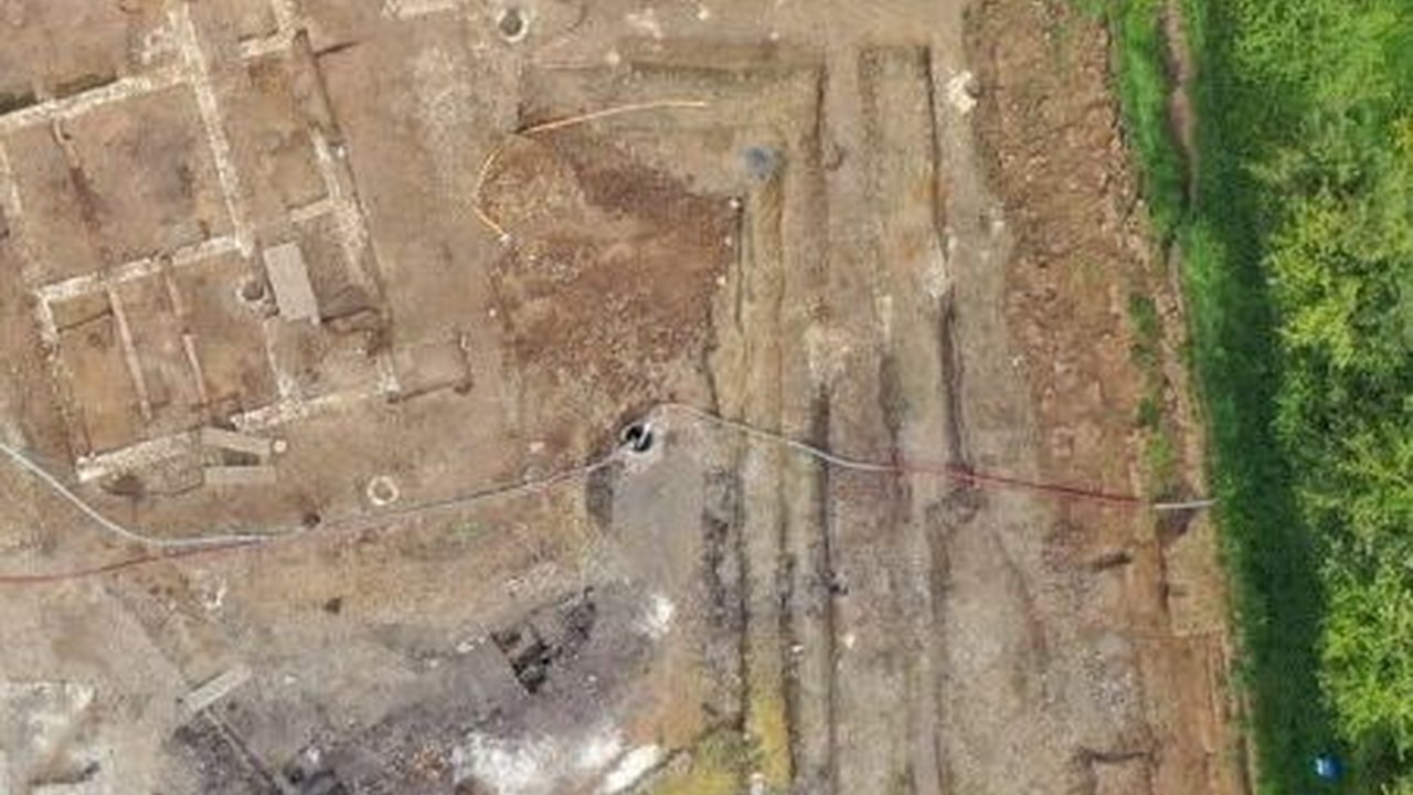 Arkeolog Temukan Pusat Kerajinan dan Sepatu Romawi Berusia 1.700 Tahun, Ada Tulang dan Kulit Sapi