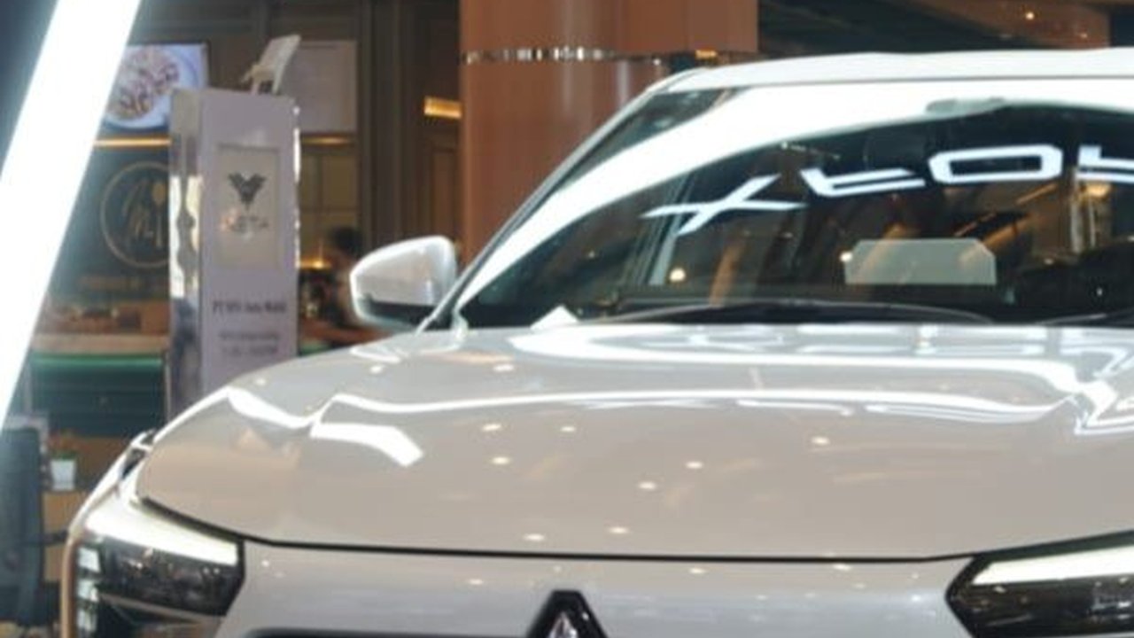 Segudang Fitur Mitsubishi XForce: SUV Modern Cocok di Berbagai Medan Jalan