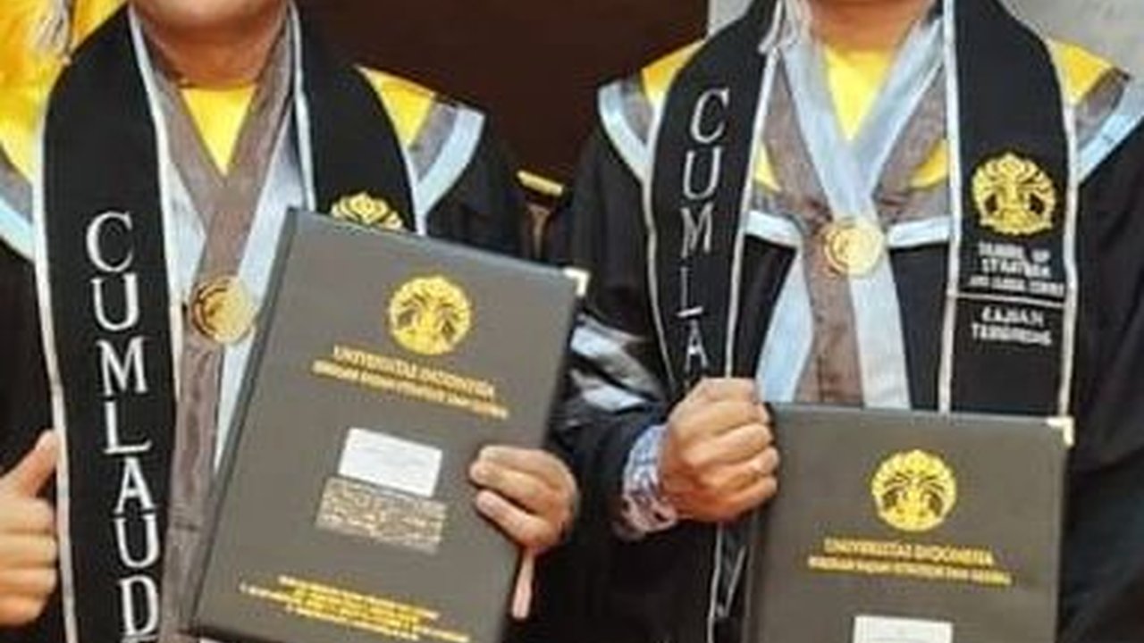 Lima Perwira TNI AD Berhasil Raih Predikat Cumlaude Di Universitas Indonesia