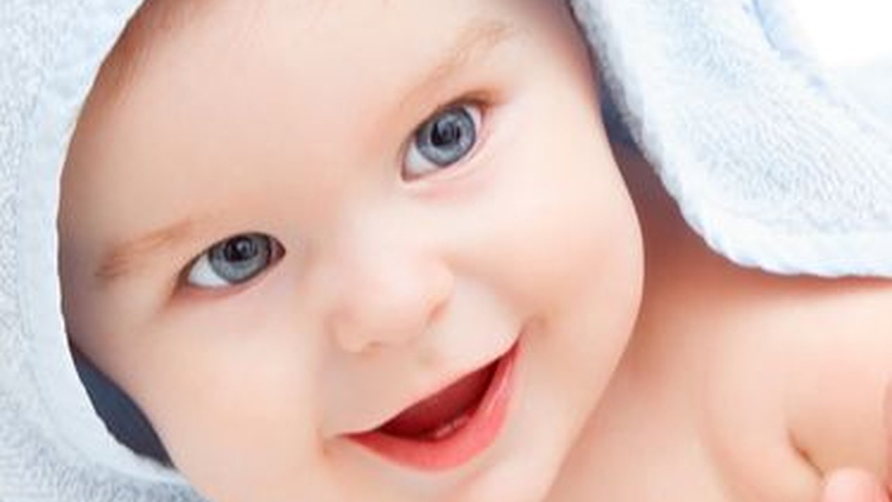 145 Nama Bayi Laki-Laki Islam Berdasarkan Al-Qur'an, Punya Arti Indah & Bermakna