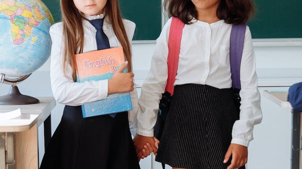 Siapkan Si Kecil Menghadapi Peer Pressure dari Lingkungan Sekitar, Ini Caranya
