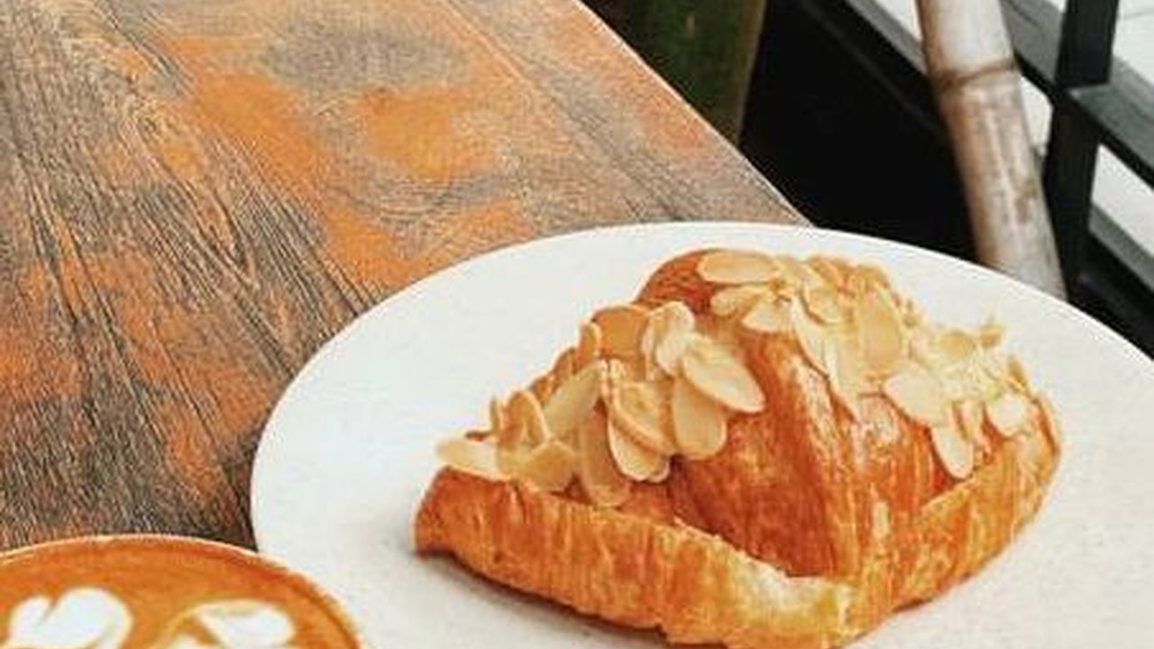 Sukses Berkarir di Dunia Hiburan, Artis Ini Bangun Bisnis Kuliner Sebagai Usaha Sampingan