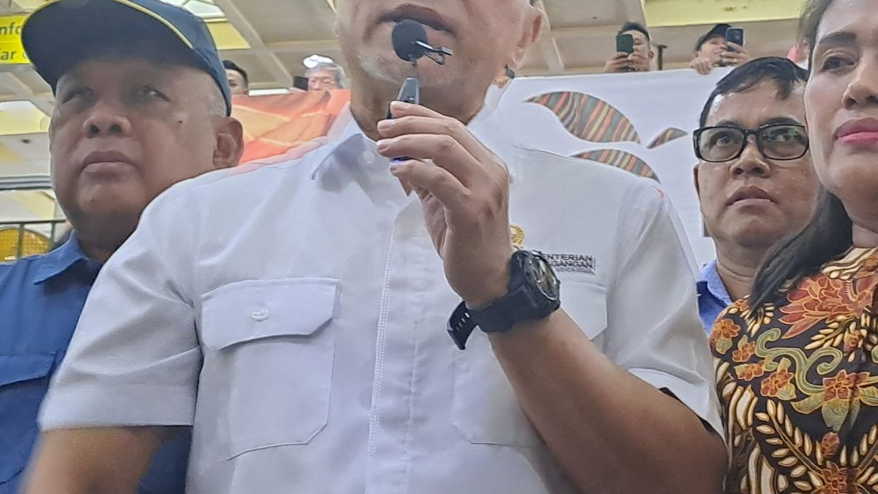 Pedagang Tanah Abang Curhat ke Mendag: Toko Buka dari Jam 7 Pagi, Sepi dibanding Tahun Lalu Pak