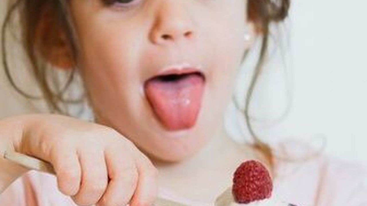 5 Manfaat Memberikan Yoghurt untuk Anak, Ini Tips yang Harus Diperhatikan