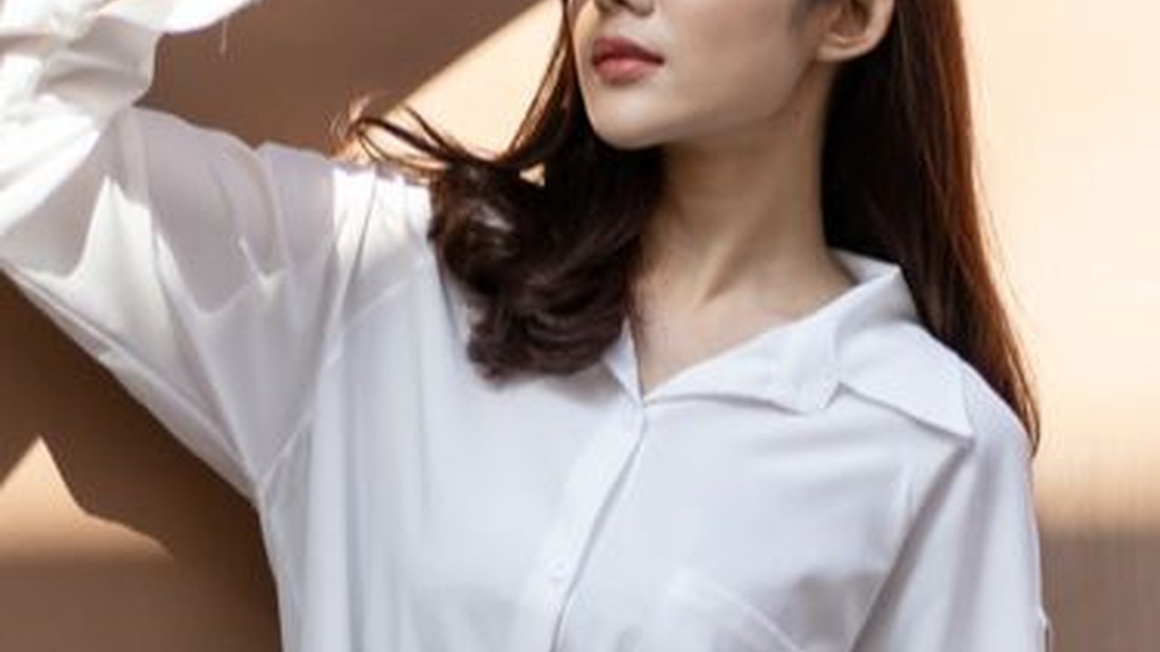 8 Cara Mengatasi Kulit Gosong Akibat Terbakar Sinar Matahari Secara Alami & Aman