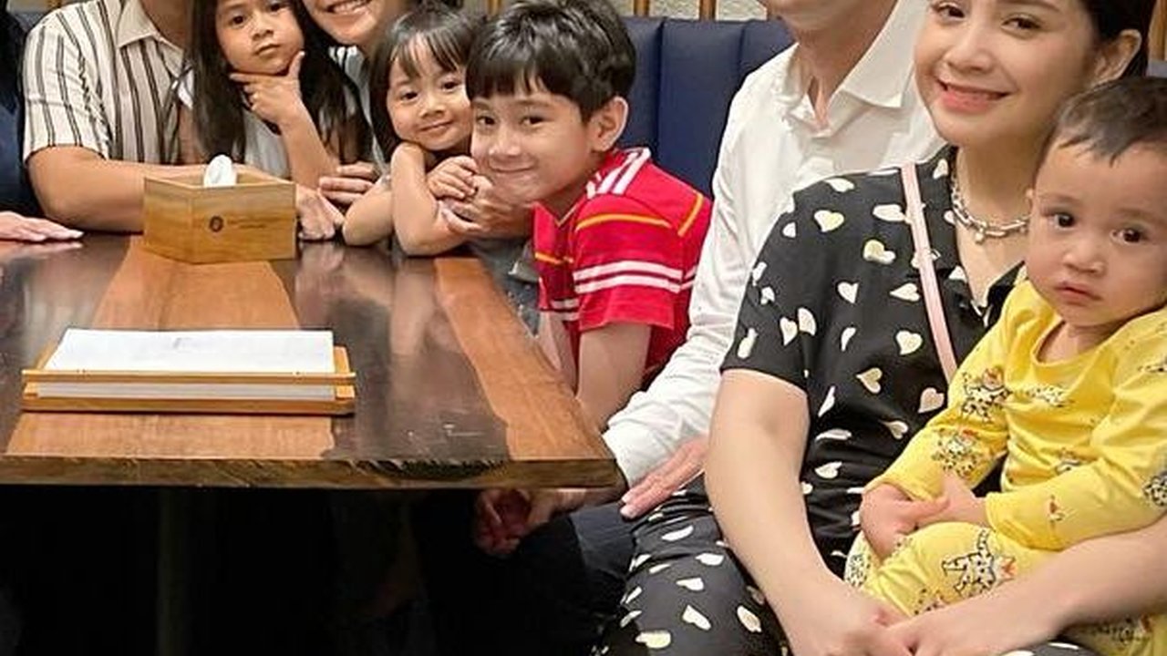 Momen Keseruan Ultah Barry Tamin Suami Caca Tengker, Potret Lucu Aruni dan Rayyanza Malah Bikin Salfok