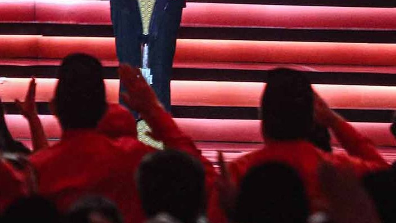 VIDEO: Pujian Ganjar ke Jokowi Kader Terbaik PDIP Disambut Gemuruh Peserta Rakernas