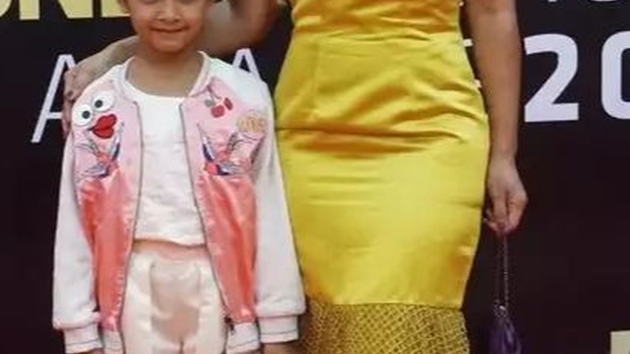 11 Potret Selebritis Ibu dan Anak Ini Sama-Sama Jadi Penyanyi Raih Popularitas