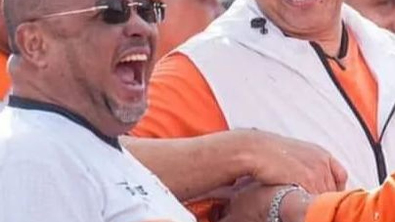 Tawa Lepas Anies bersama Elite PKS di Tengah Prahara Pengkhianatan