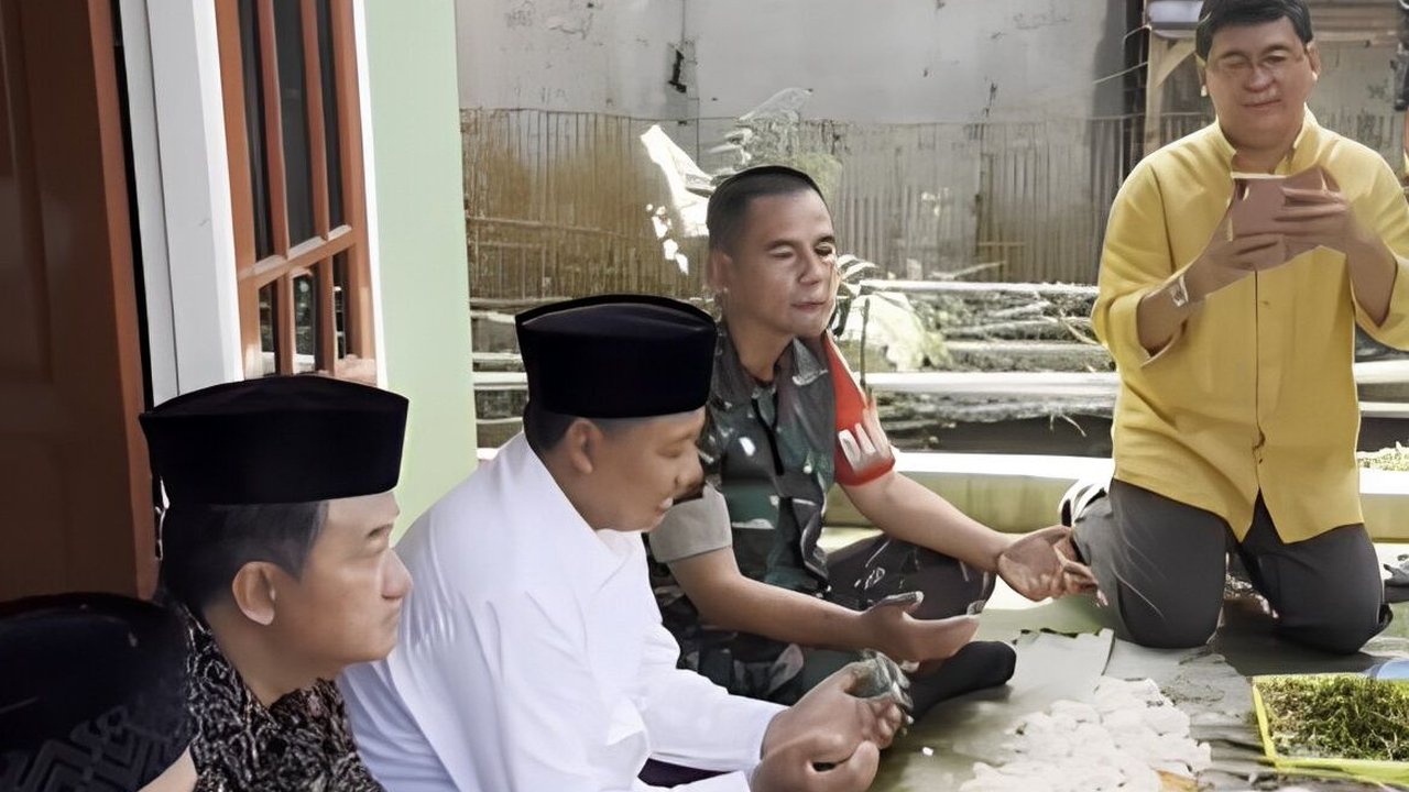 Momen Perpisahan Wagub Jabar Uu Ruzhanul Ulum, Botram Bareng Warga di Pedesaan Sukabumi