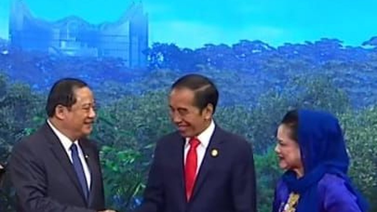 Pamerkan IKN, Jokowi-Iriana Sambut Kedatangan Para Pemimpin Negara ASEAN