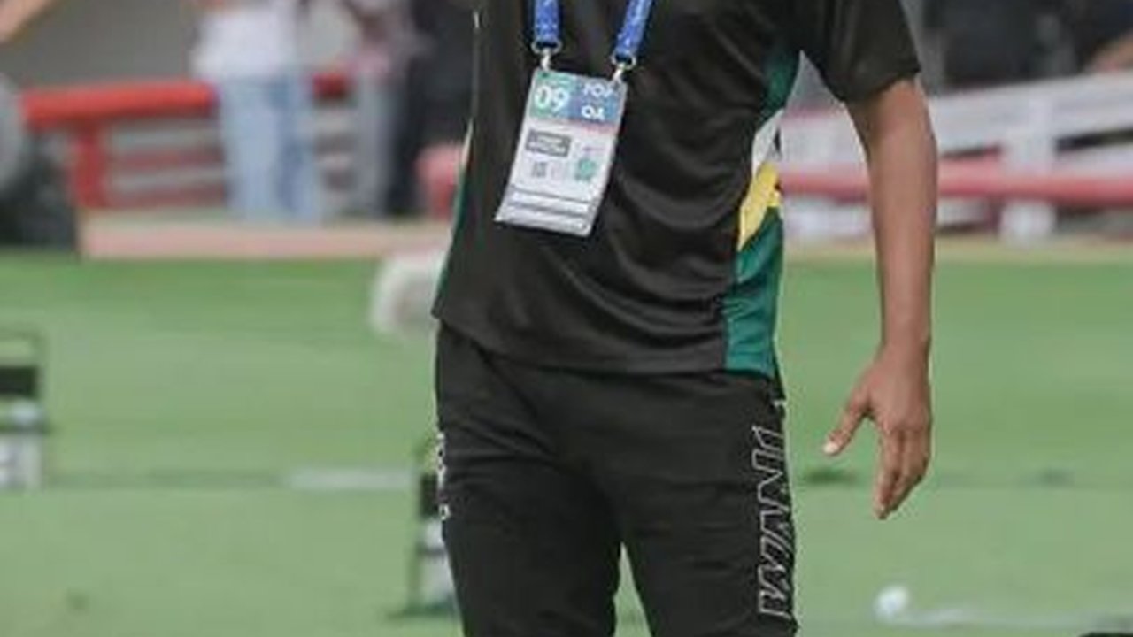 Sisi Lain Uston Nawawi yang Jarang Diketahui, Pernah Tak Tidur Dua Hari karena Gagal Cetak Gol