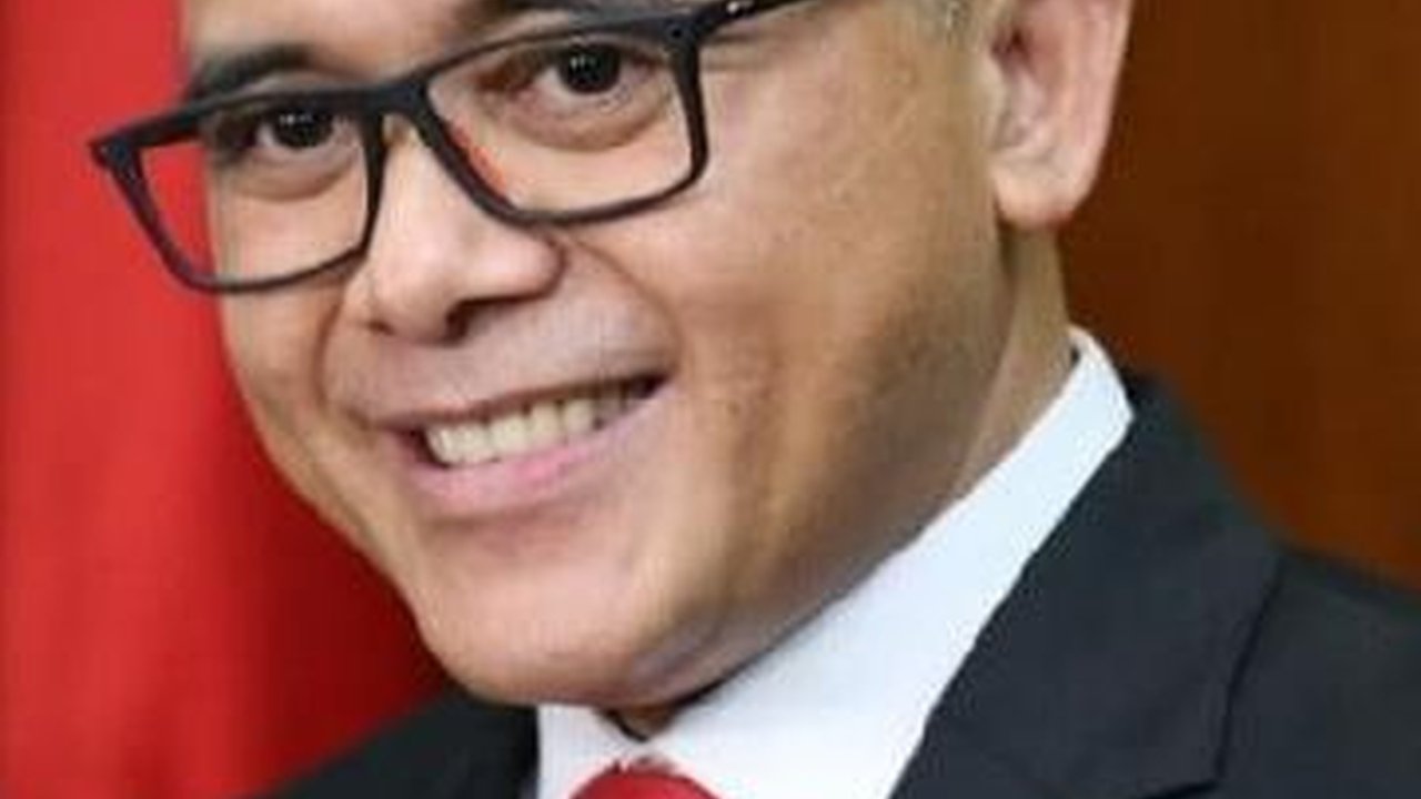 Azwar Anas Tak Beri Izin Alfamart & Indomaret saat Jabat Bupati Banyuwangi, Ternyata Ini Tujuannya