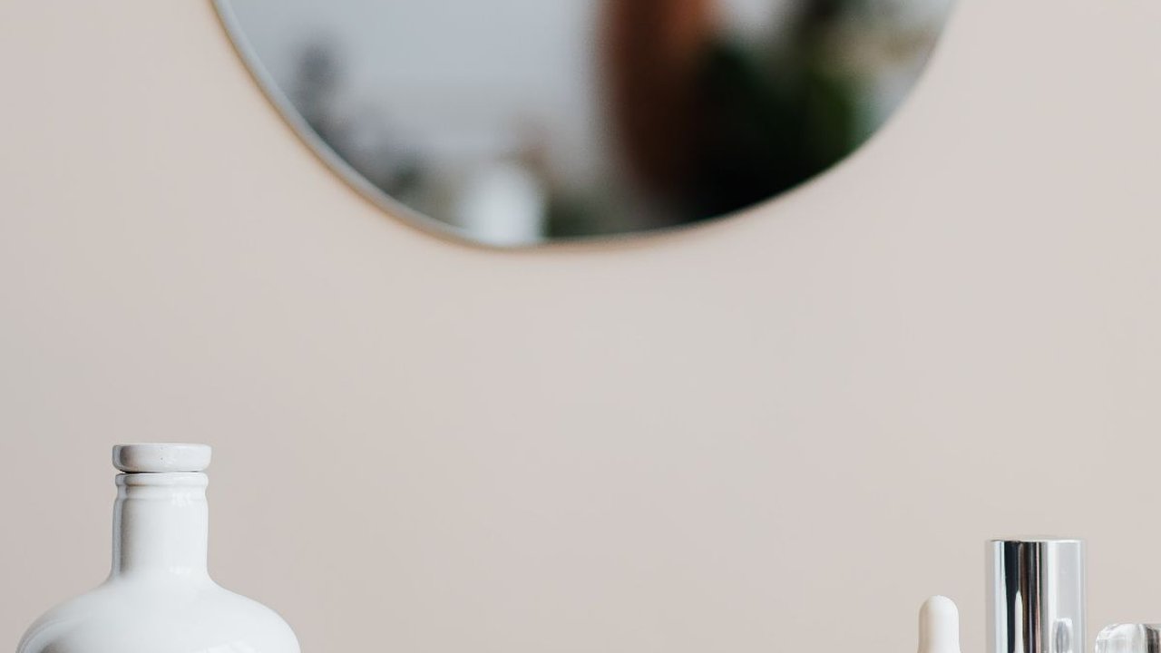 Bahan Aktif Skincare untuk Anti Aging Terbaik, Lawan Tanda Penuaan