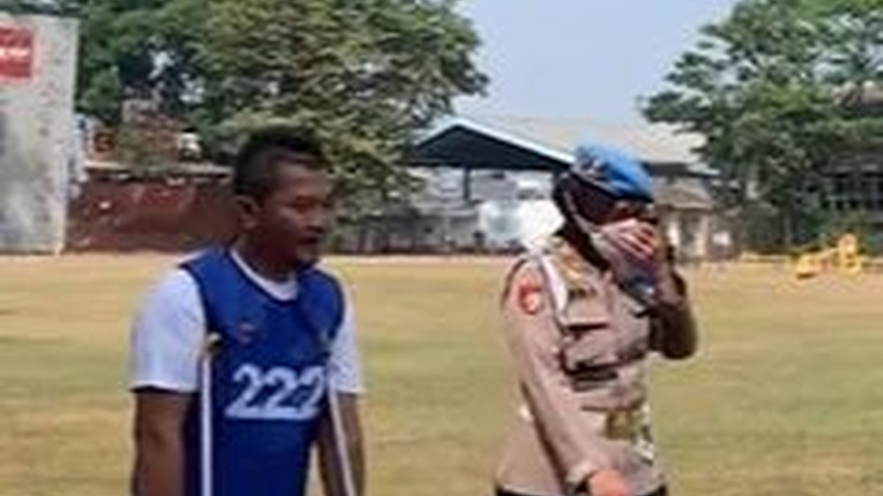 Perjuangan Aiptu Abdul Rosyid Polisi Disabilitas, Gigih Latihan Meski Pakai Tongkat 'Pejuang Perwira'