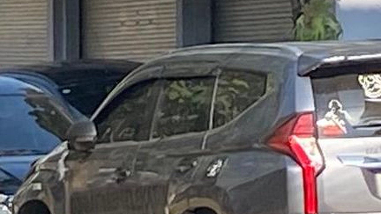 Gagal Bertemu Bupati Sukoharjo, Pria Misterius Tenteng Pedang Cari Gibran dan Megawati