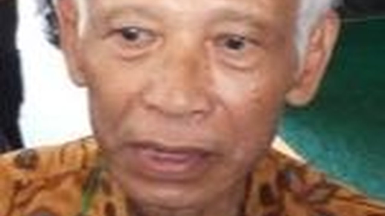 CEK FAKTA: Hoaks Dosen Pembimbing Jokowi di UGM Jadi Buronan