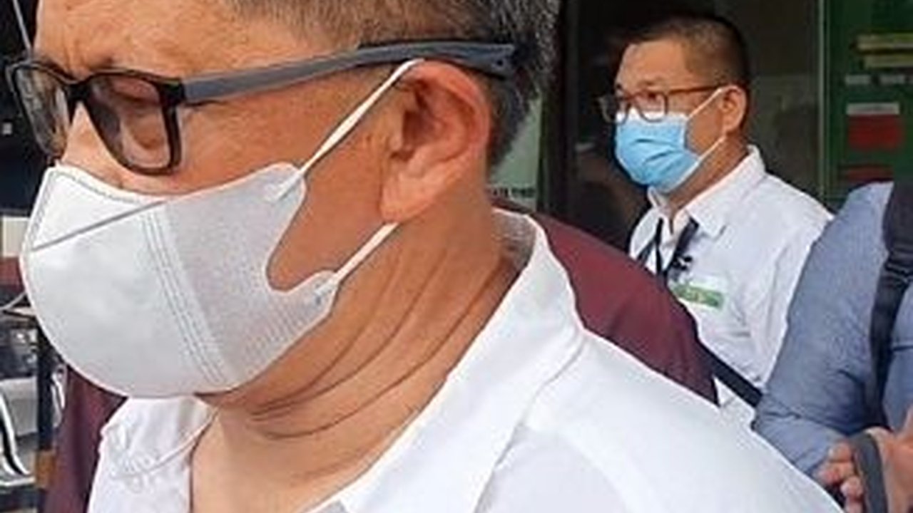 Rocky Gerung Tuding Sekjen PDIP Hasto Aktor di Balik Gaduh Ucapan 'Bajingan-Tolol'