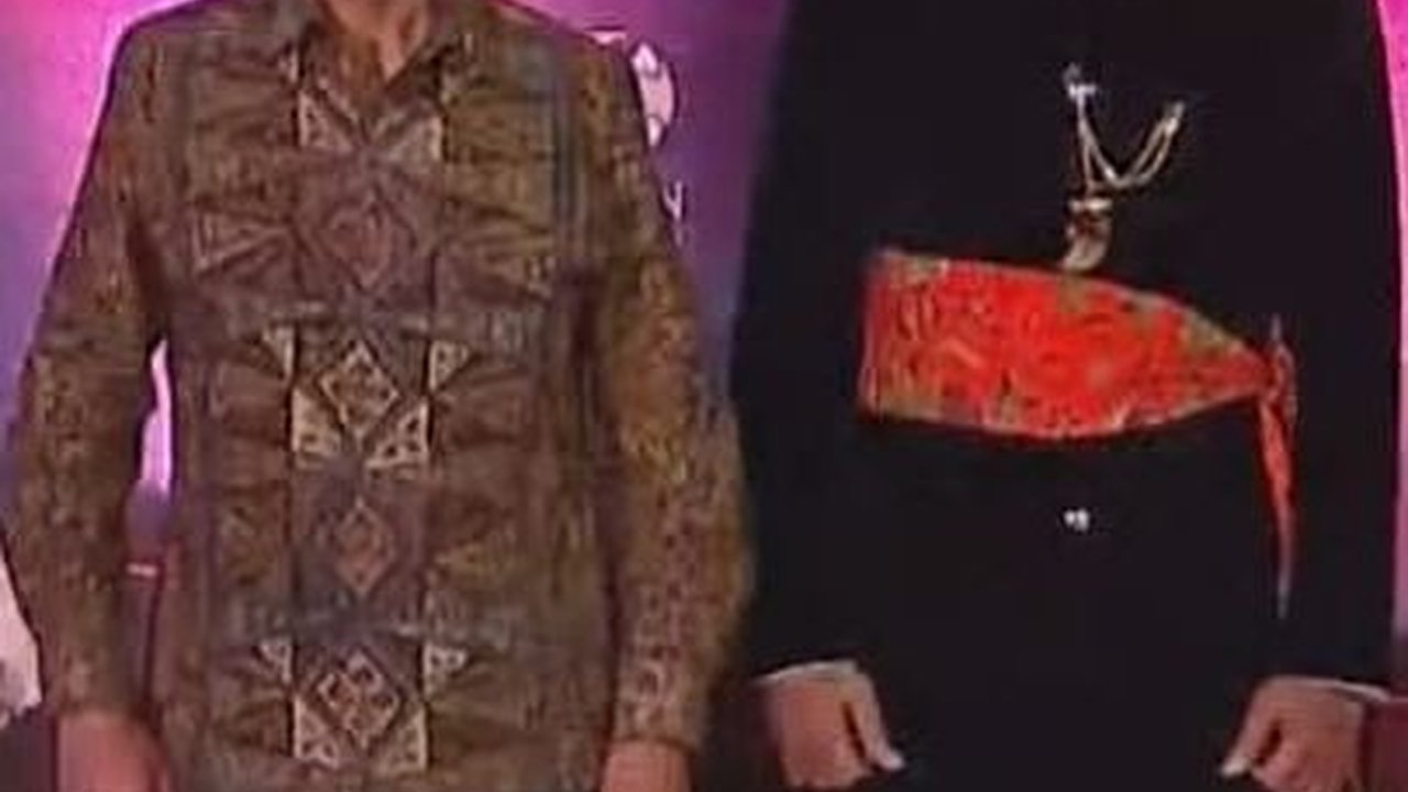 Jokowi Pakai Baju Khas Betawi Di Gala Dinner KTT ASEAN, Megawati hingga JK Hadir