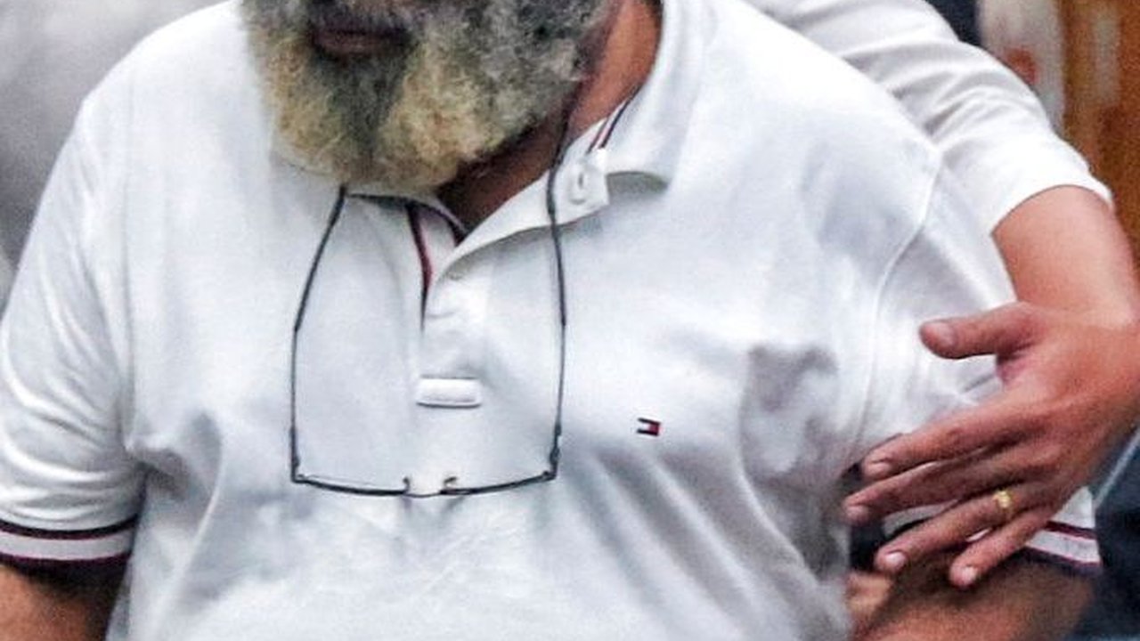 KPK Duga Uang Korupsi Lukas Enembe Mengalir ke RDG Airlines dan Pembelian Jet Pribadi