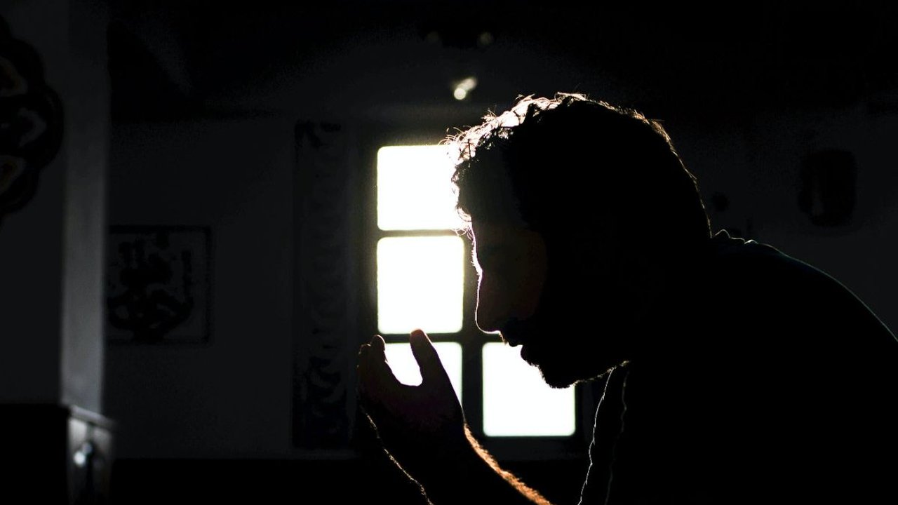 Doa Istighosah untuk Meminta Pertolongan Allah, Perkuat Iman di Kala Sulit