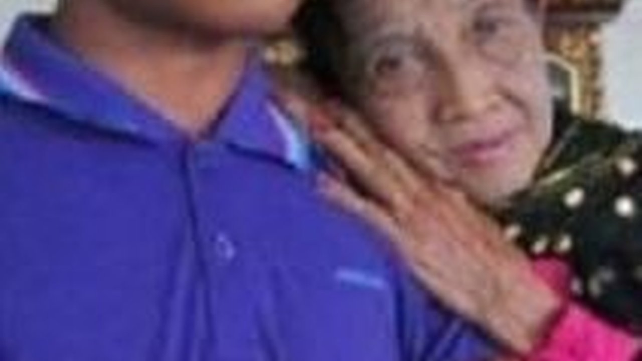 Kisah Cinta Pasangan Beda Usia 55 Tahun di OKU, Harmonis hingga Maut Memisahkan
