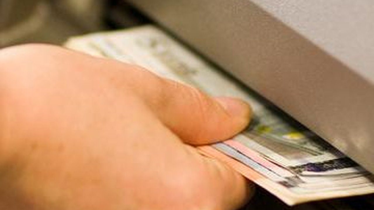 Uang Palsu Hingga Uang Rusak Lolos di Mesin ATM, Begini Penjelasan Bank Indonesia
