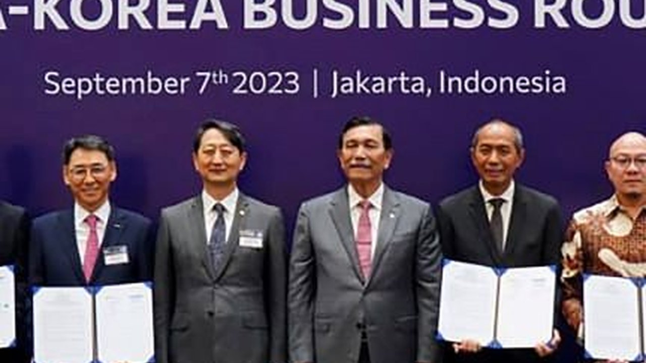 PLTU Jawa 9 dan 10 akan Jadi Pembangit Listrik Hybrid Pertama di Indonesia